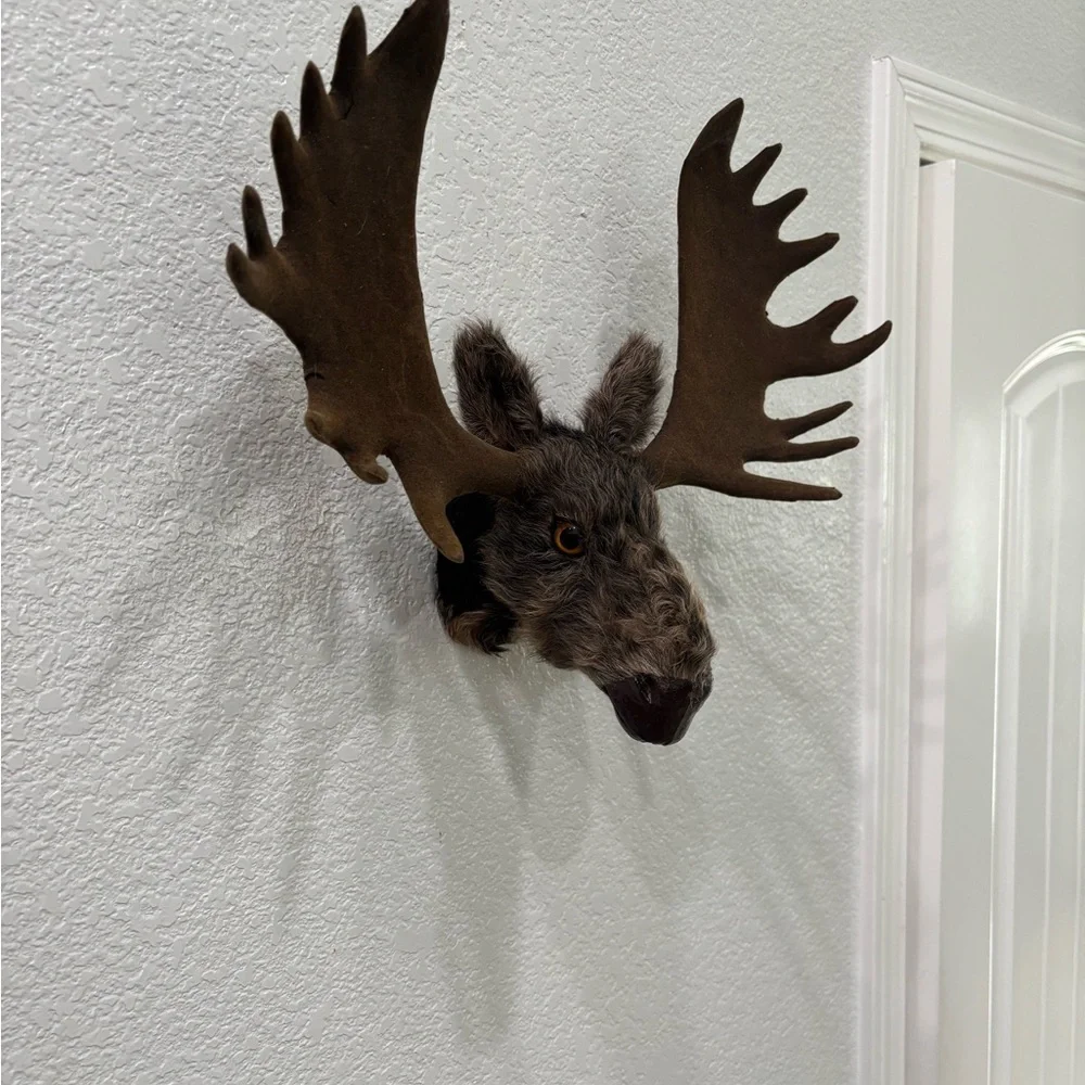Brown Moose Head Wall Decor